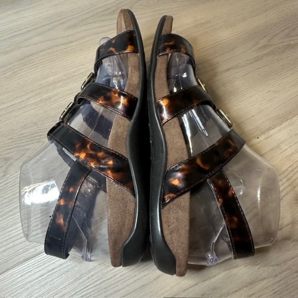 Vionic Amber Tortoiseshell Strappy Wedge Sandals Women's Size 7 Comfort - Picture 6 of 8